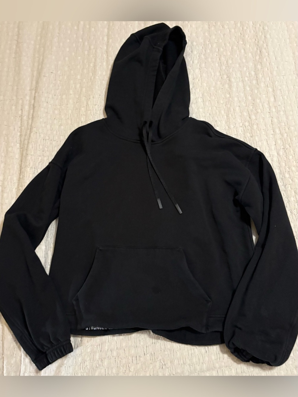 Lululemon x Barry's "Stronger As One" crop hoodie